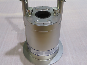 放射性同位元素　運搬容器